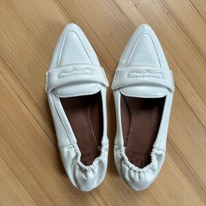 L’Autre Chose White Leather Loafer Flat